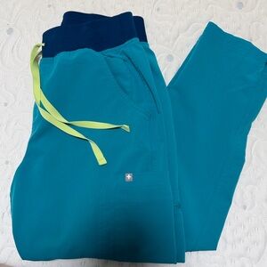 FIGS Limited Edition: Women’s Yola Scrub Pants Teal